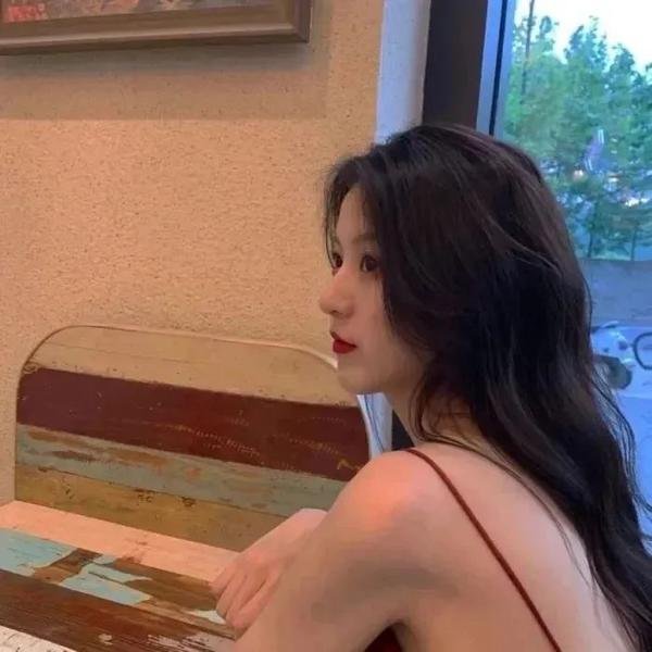 发财牛仔裤